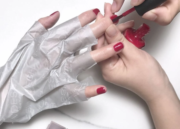 Deluxe Collagen Manicure